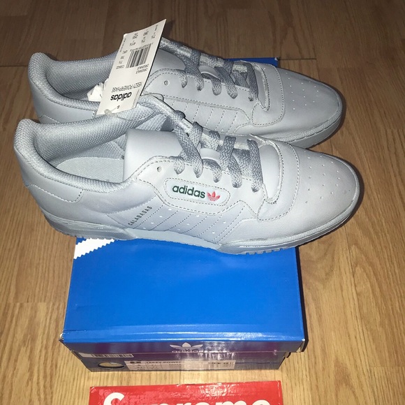 Yeezy Powerphase - Picture 1 of 5